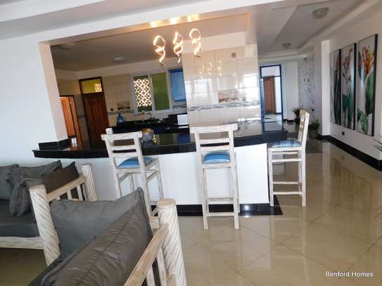 Serviced 3 Bed Apartment with En Suite in Nyali Area image 2