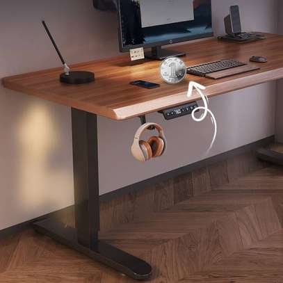 Office Desk: 1.2m Electric Programmable Standing Desk image 2