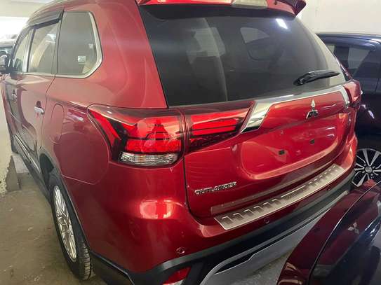 Mitsubish outlander Sunroof image 2