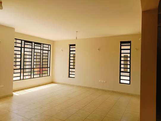 3 Bed Townhouse with En Suite at Thogoto image 20