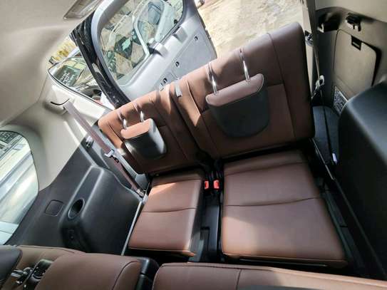 TOYOTA PRADO TXL (sunroof) image 5