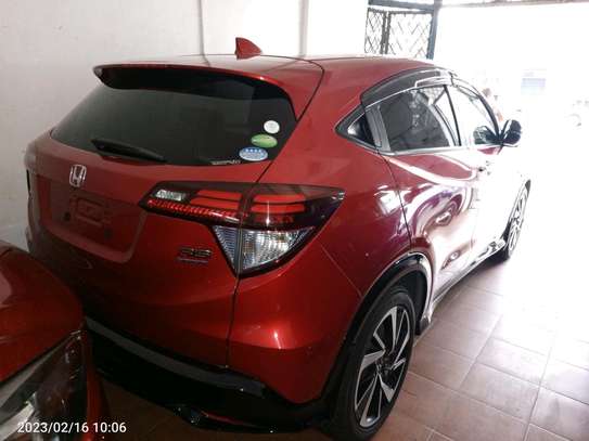 Honda vezel RS hybrid image 3