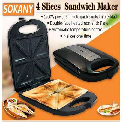 4 Slice Sandwich Maker image 1