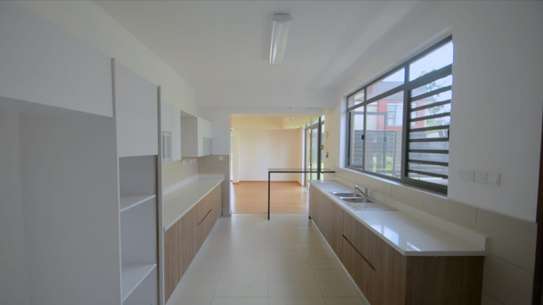 4 Bed Townhouse with En Suite at Garden Estate Road image 13