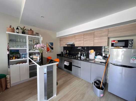 Serviced 1 Bed Apartment with En Suite in Riverside image 1
