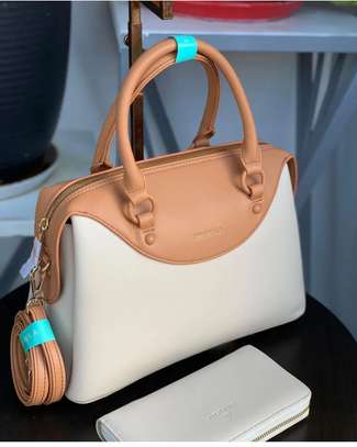 Classy & Chic Handbags image 1