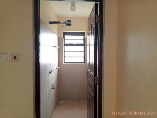 EXECUTIVE TWO BEDROOM MASTER ENSUITE TO LET FOR 30K image 3