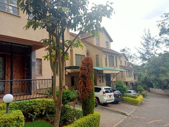 Beautiful and Luxurious 4 Bedrooms Townhouse In Westlands image 1