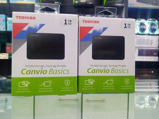 Toshiba 1TB Canvio Basics 3.0 Portable External Hdd image 1