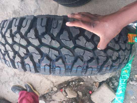 Tyre size 245/75r16 roadcruza image 1