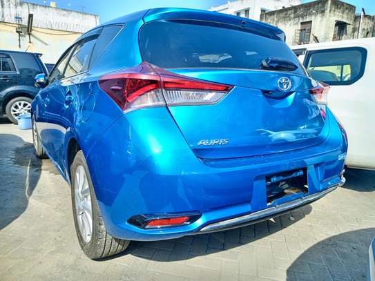 Toyota Auris blue 🔵 image 7