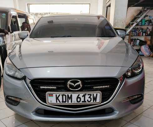 Mazda Axela KDM613W image 8