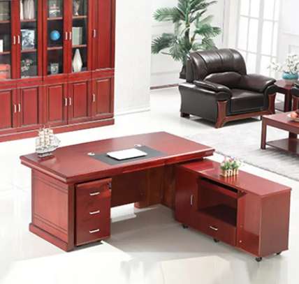 L-Shaped Executive Office Desk – Modern CEO Workstation image 2