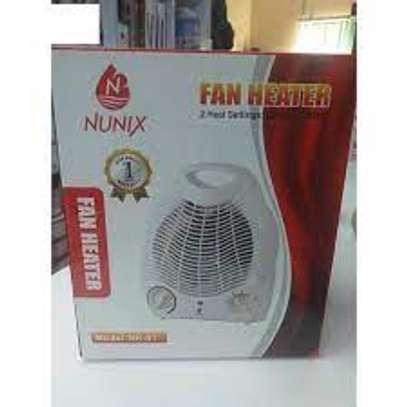 Nunix Electric Room Heater with a fan image 3