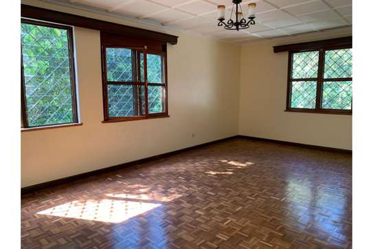 3 Bed Apartment with Garden in Muthaiga image 3