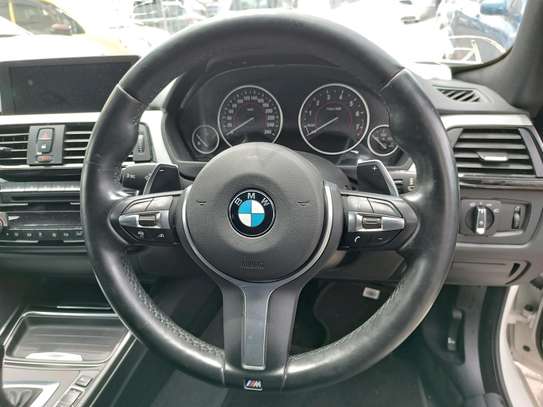 BMW 420i image 7