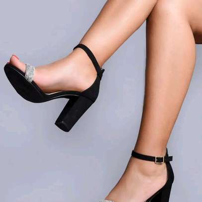 Chunky heels image 2