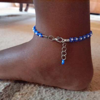 Beaded flowery anklets image 3