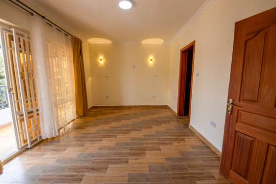 4 Bed House with En Suite at Kamiti Road image 4