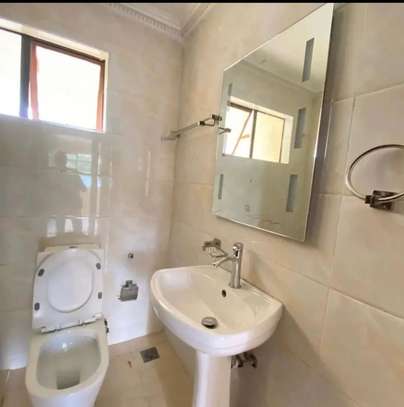 2 bedroom apartment to let in kiliman image 7
