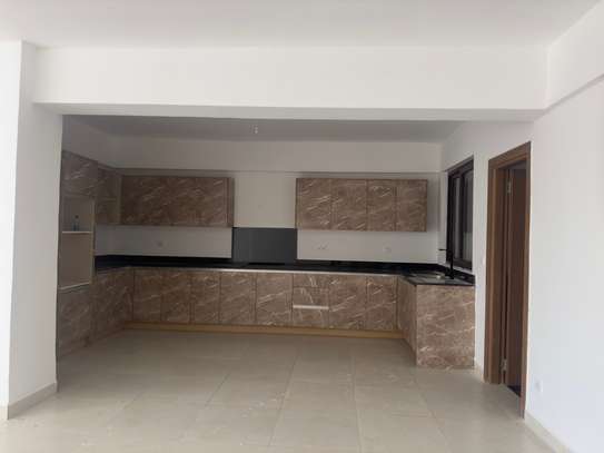 3 Bed Apartment with En Suite at Lantana Road image 19