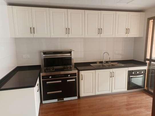 3 Bed Apartment with Swimming Pool in Kilimani image 11