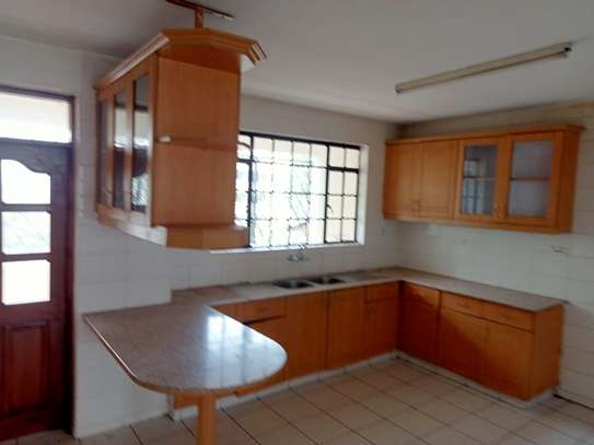 Beautiful 3 Bedrooms Apartments in Parklands image 2