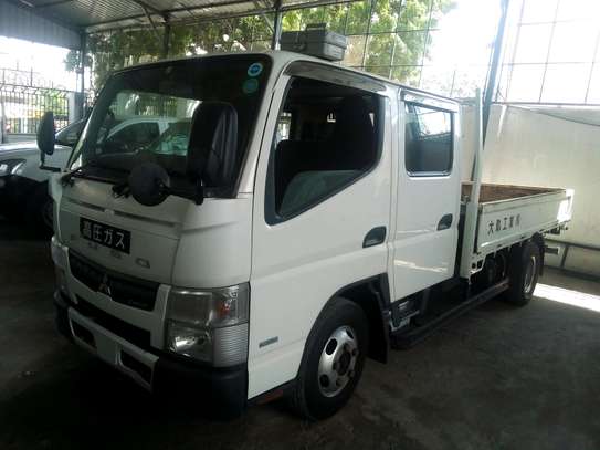 Fuso canter Double cabin image 1