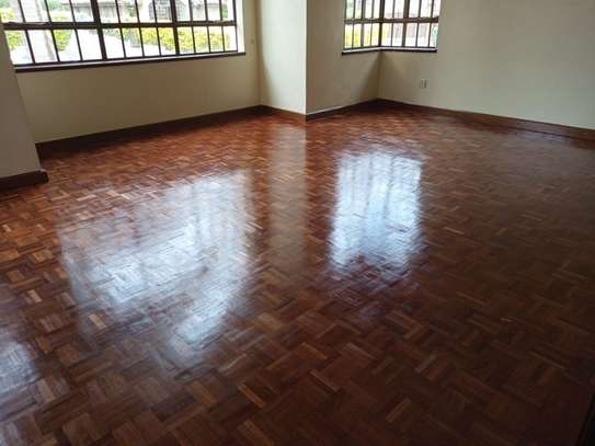 5 Bed Townhouse with Gym in Lavington image 15