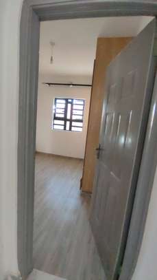 4 bedroom 3ensuite image 3