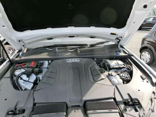 2018 Audi Q7 quattro image 8