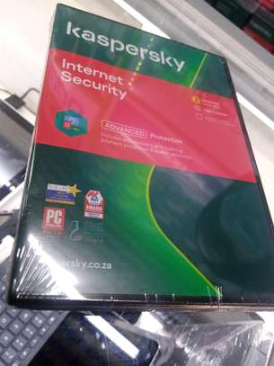 Kaspersky Internet Security 3+1 Devices - Version 2021 -  image 1