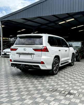 Lexus LX450d 2017 Sunroof Diesel image 12