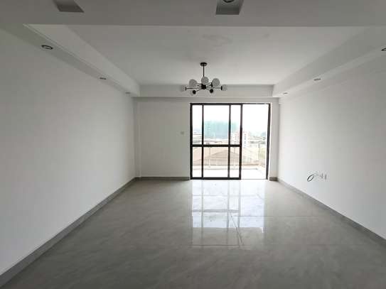 2 Bed Apartment with En Suite in Rhapta Road image 9
