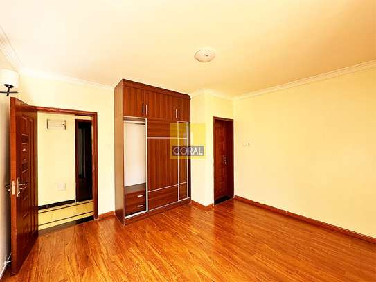 5 Bed Townhouse  in Lavington image 11