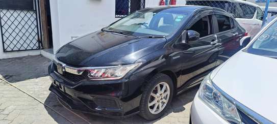 Honda Grace hybrid Black 2018 image 1