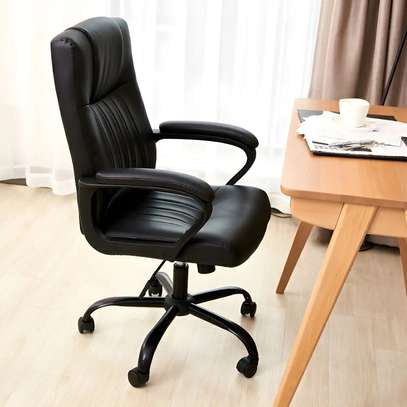 Office Chair: Swivel Leather Mid Back Waiting Chair image 3