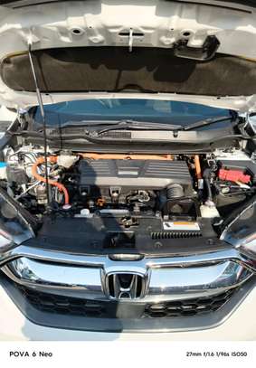 Honda crv white new image 10