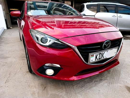 Used axela petrol image 2