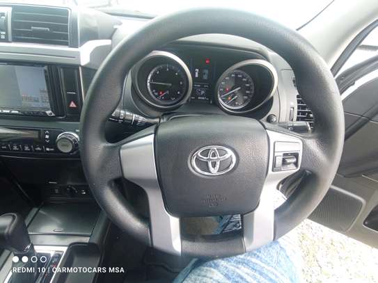 Toyota land cruiser Prado diesel image 7