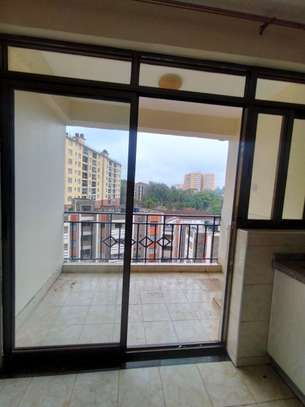 2 Bed Apartment with En Suite in Kilimani image 2