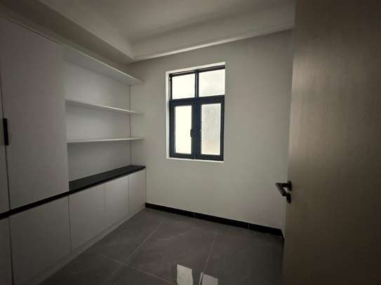 1 Bedroom plus study for rent in Kilimani image 3