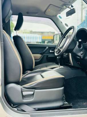 Suzuki Jimny Adventure 4x4 image 7