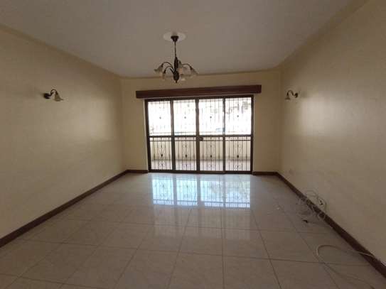 3 bedroom apartment for rent in Rhapta Road image 4