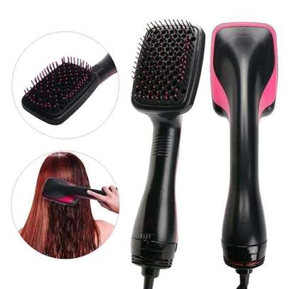 3-in-1 Hair Straightener Brush image 2