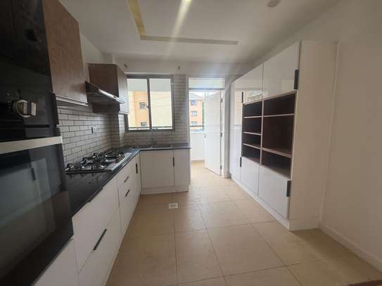 4 Bed Apartment with En Suite at Lavington image 3