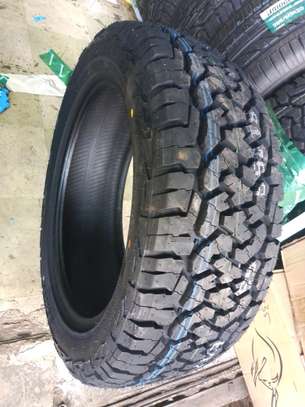 235/55r18 ROADCRUZA TYRES. CONFIDENCE IN EVERY MILE image 1