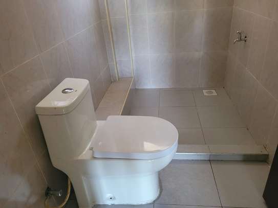 2 Bed Apartment with En Suite at Parklands image 5