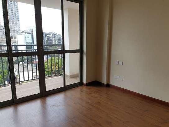 2 Bed Apartment with En Suite at Mogotio Road image 6