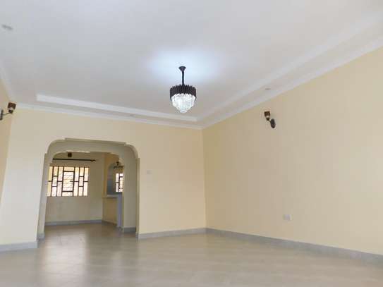 3 Bed House with En Suite at Acacia image 10